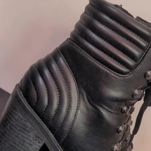 Guess Lug sole combat lace up hiking boots - Picture 3 of 12